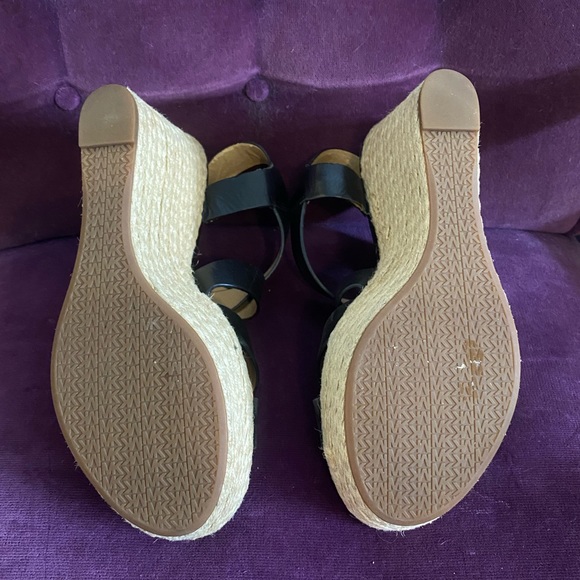 Michael Kors Womens Celia Mid Wedge Sandal - Picture 7 of 8